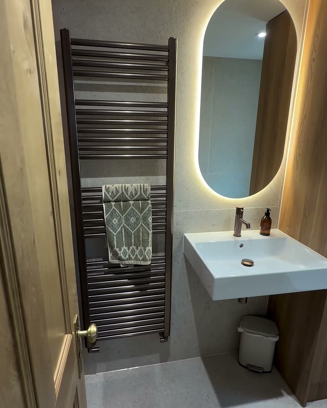 Workshop Guest WC & Boot Room after the renovation